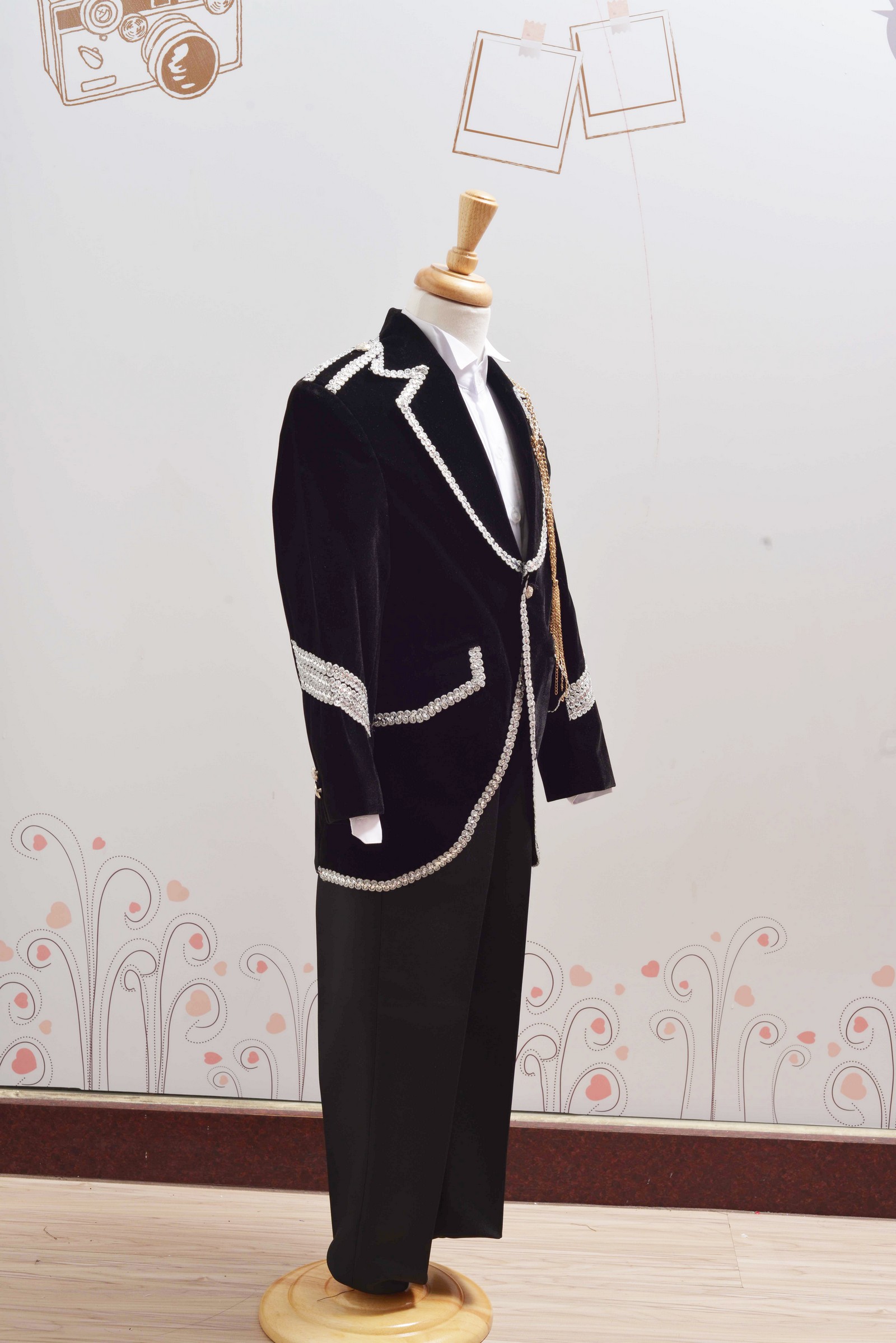 男士西服,西裝禮服,男士西裝,西服推薦,西服訂製,西服出租,西裝價格,西裝推薦